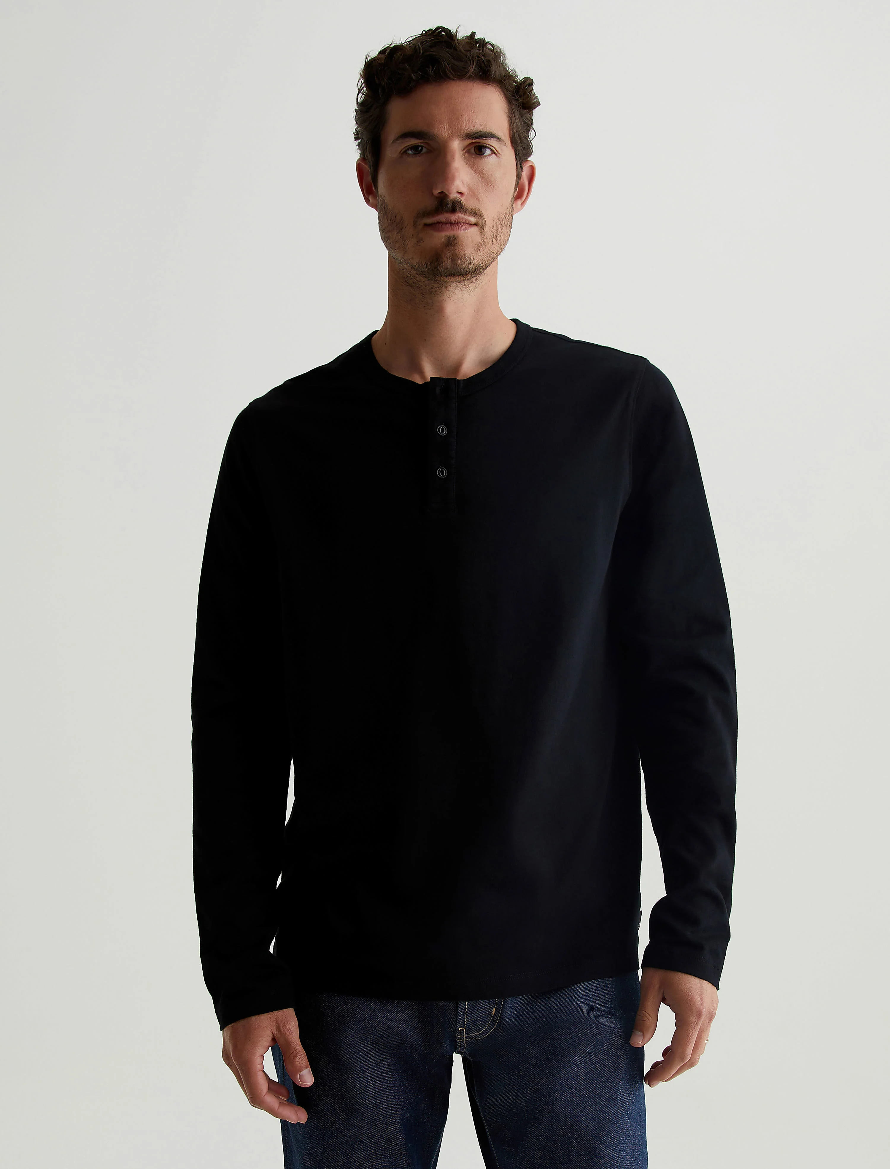 Shirts & tops